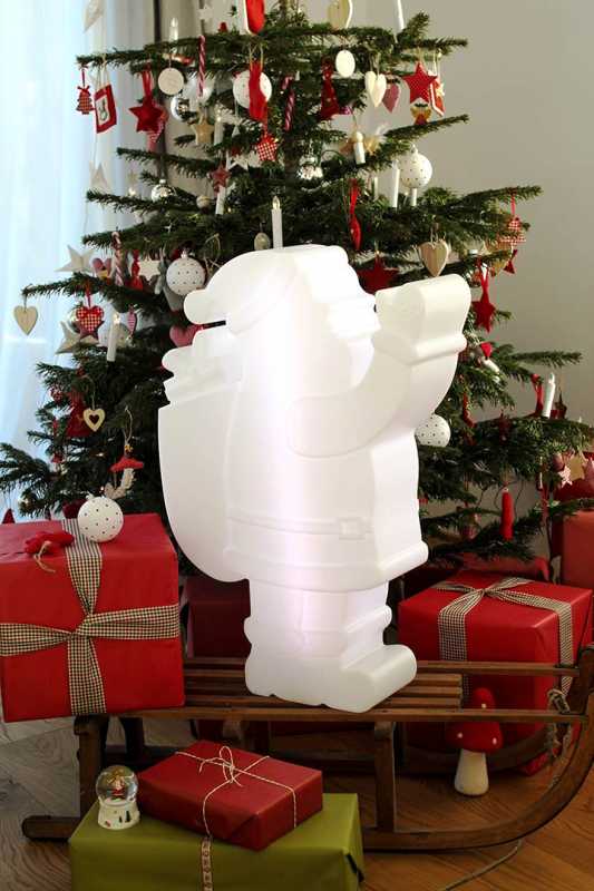 beleuchteter Weihnachtsmann